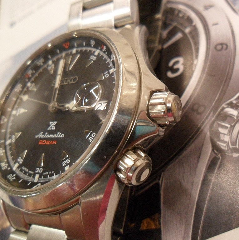 S/S Men’s Seiko Prospex X Alpinist 200M Diver Automatic 24 Jewel Watch SPB117