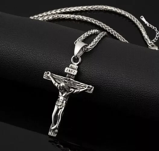 925 Sterling Silver 3D Christian Jesus Christ Cross Catholic Crucifix Necklace