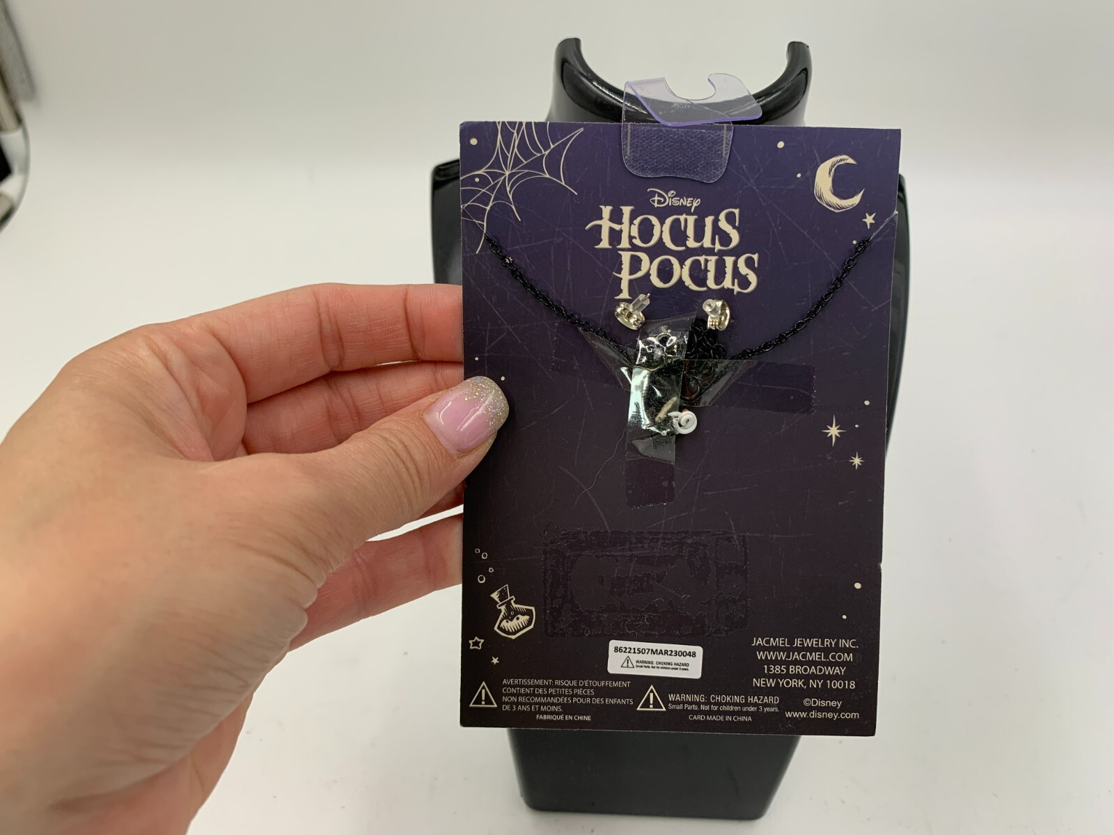 Disney Metal 9in Hocus Pocus Necklace & Earrings Set JEWERLY028