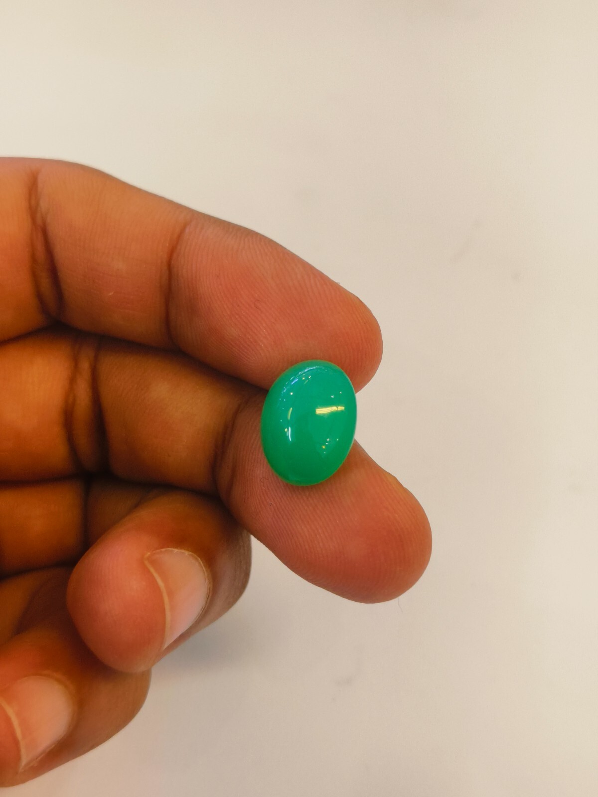 6.50 Cts A VERY GORGEOUS AND VERY BEAUTIFUL CHRYSOPRASE !
