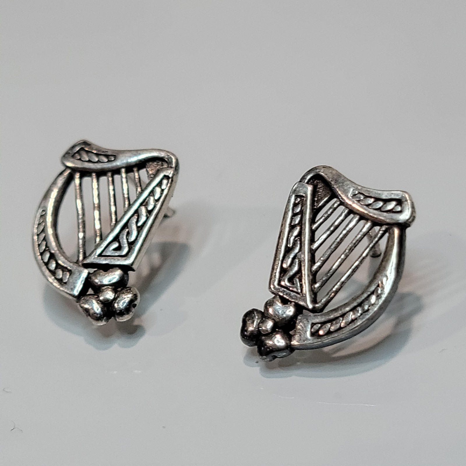 ​Peter Stone Sterling Silver Celtic Harp Earrings NOS VTG Irish Musical PSCI