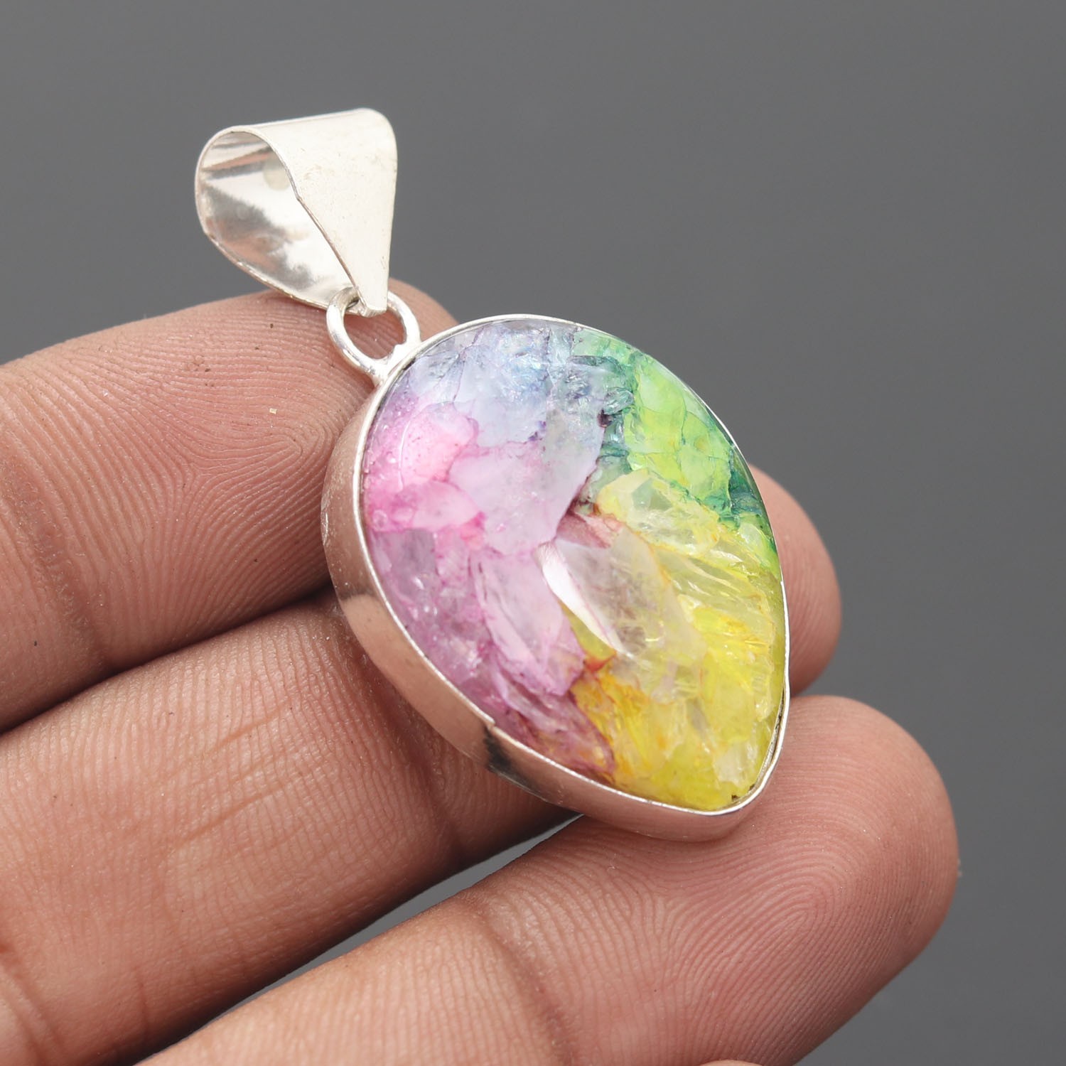 Solar Quartz Gemstone 925 Sterling Silver Handmade Pendant Jewelry Gift For Love