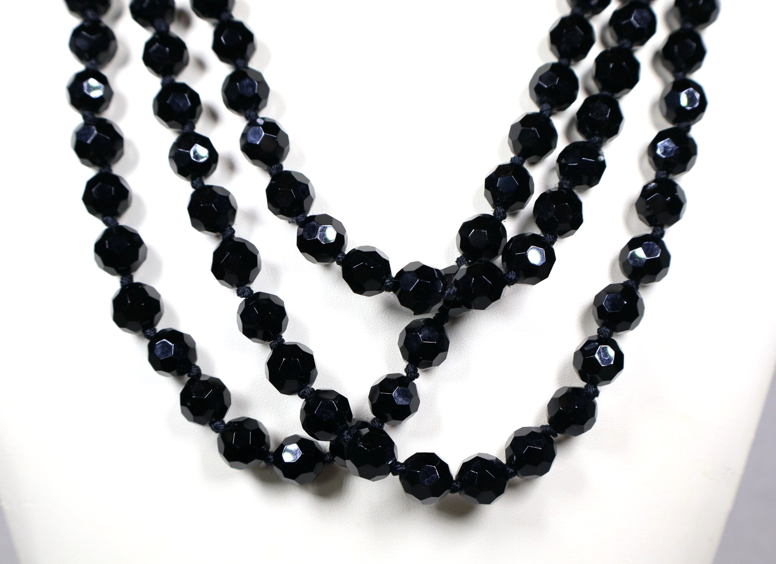 Vintage Art Deco French Jet Necklace 74″ Inch Length Faceted Black Beads