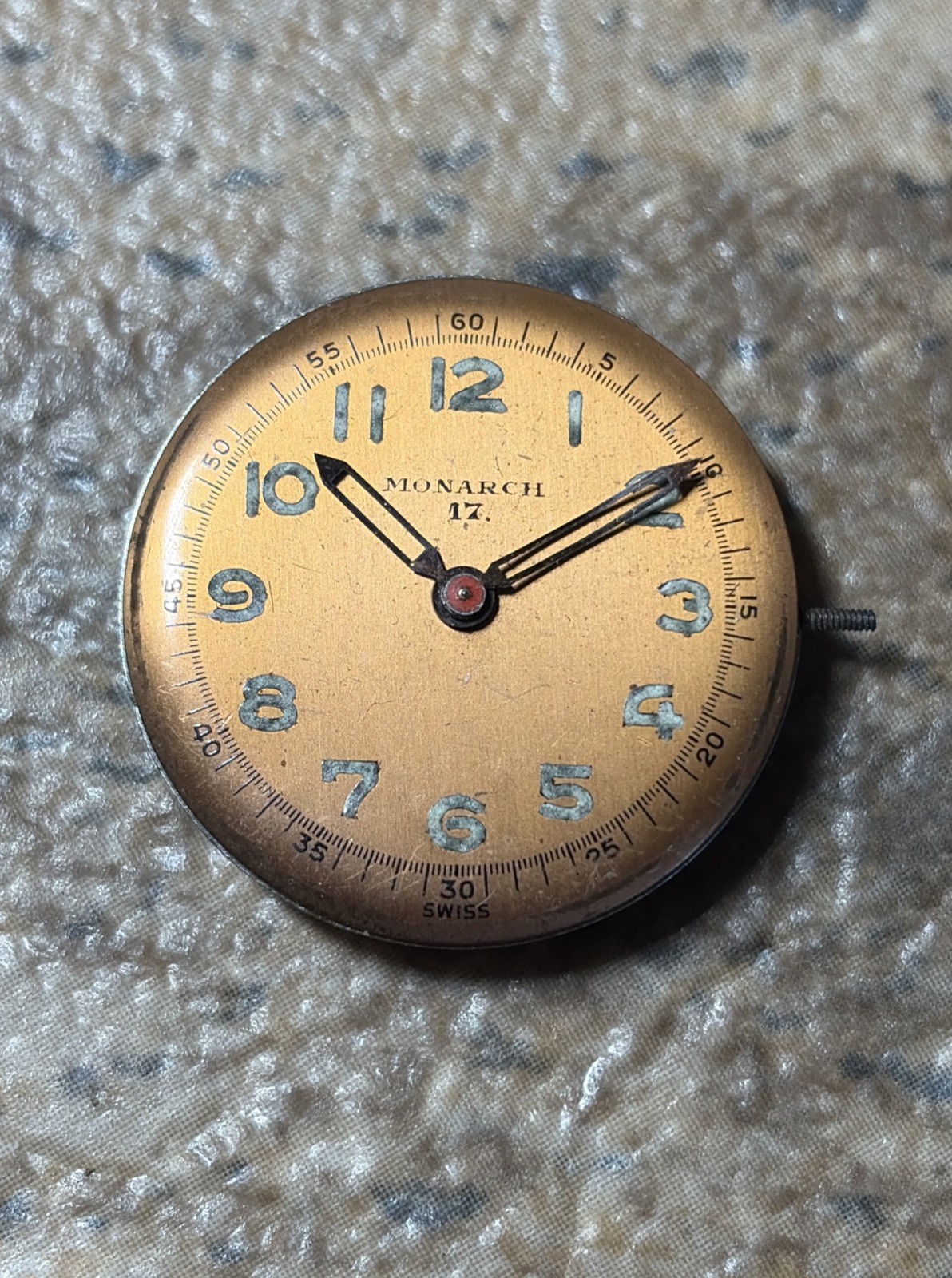 WWII Era MONARCH Military Style 17j 26mm Watch Movement PARTS or REPAIR