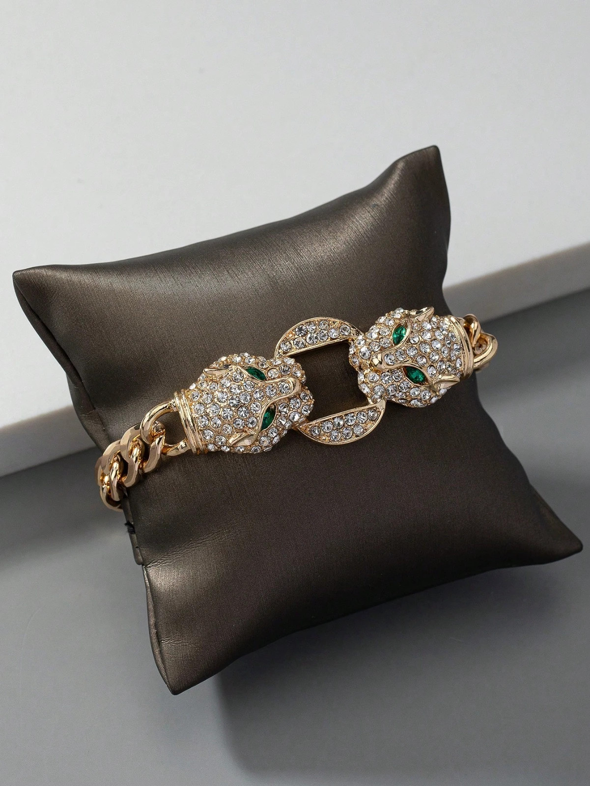 Women’s Leopard Charm Bracelet Green Eyes Gold Tone Animal Cuff Bangle