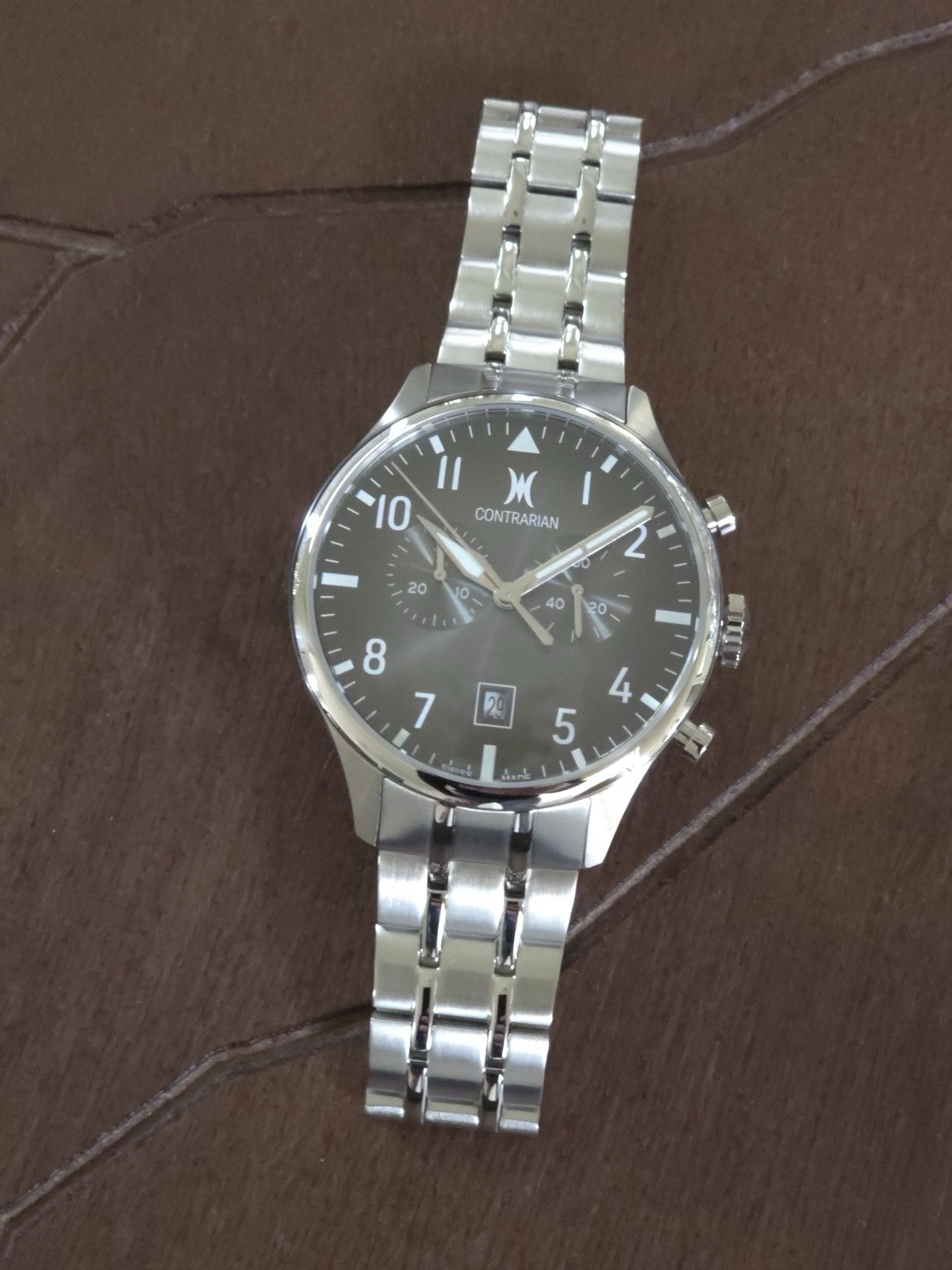 Contrarian Swiss Luxury Vintage Pilot 43 Stainless Watch Sapphire Glass MSRP 750
