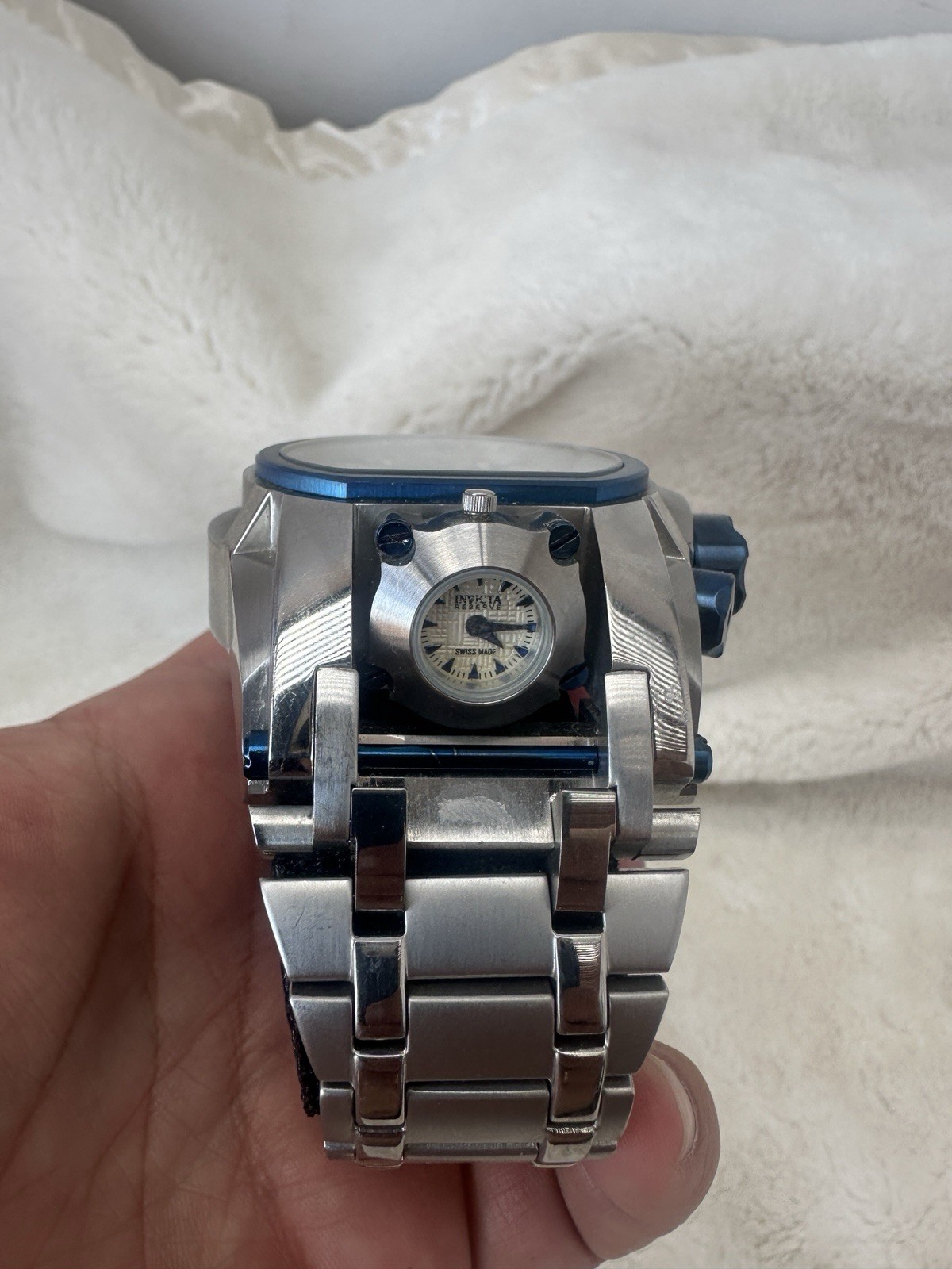 Invicta Bolt Zeus Reserve Chronograph Quartz 200m SS Blue Bezel w/ Box