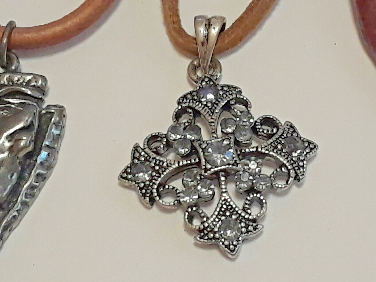 Animal shape pendants silver tone on leather rope chains 18″ long. 5 necklaces