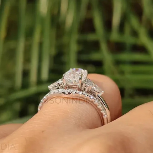2.80Ct Oval Lab Grown Diamond EF/VS1 Solitaire Wedding Ring Set 14k White Gold