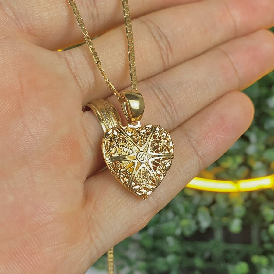 14K Gold Filled Heart Necklace Elegant Charm Mariner Chain for Womens Girls