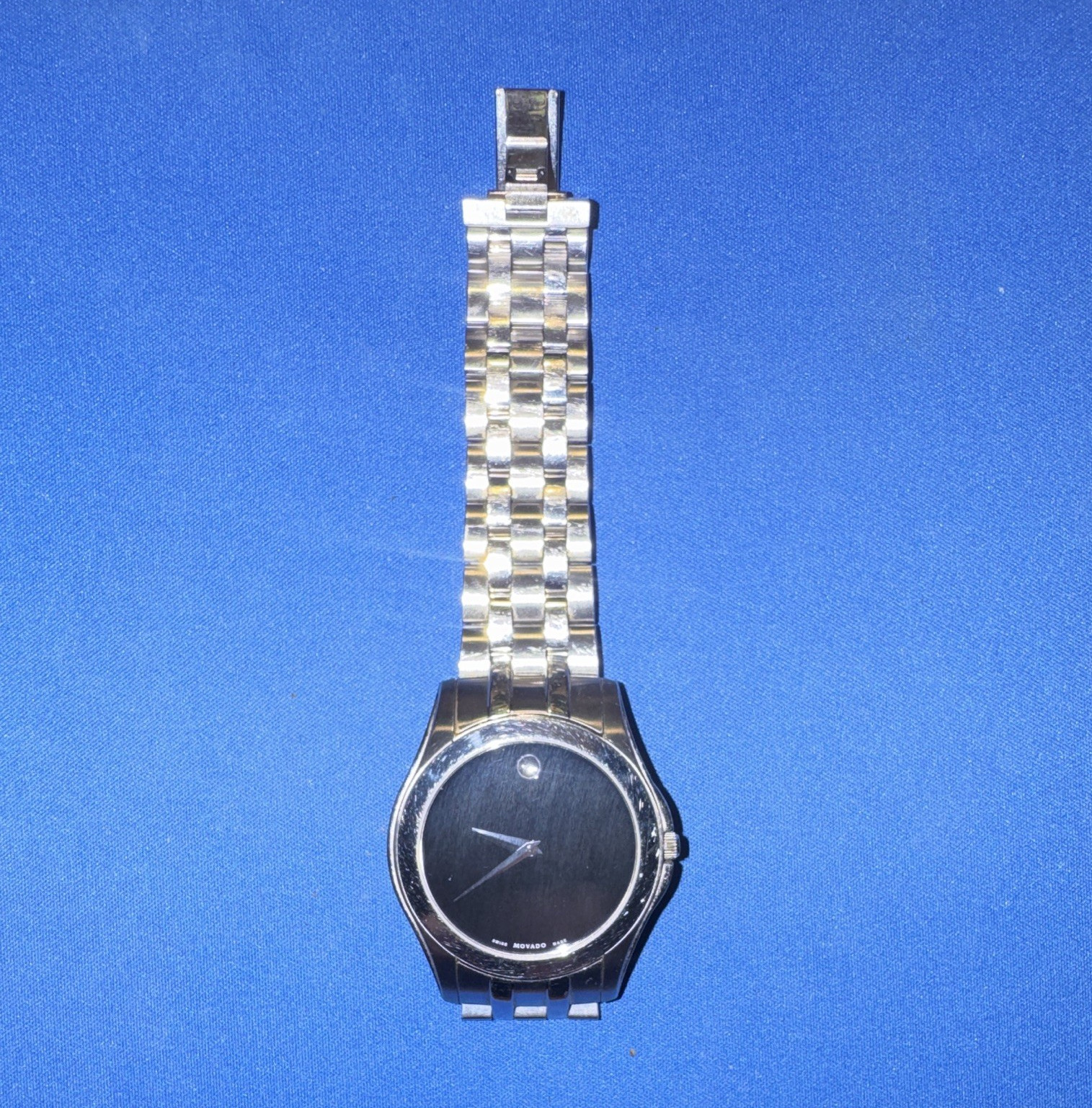 Movado Museum Quartz Swiss Made 40mm wristwatch ref. 01.1.14.101-Stainless Steel