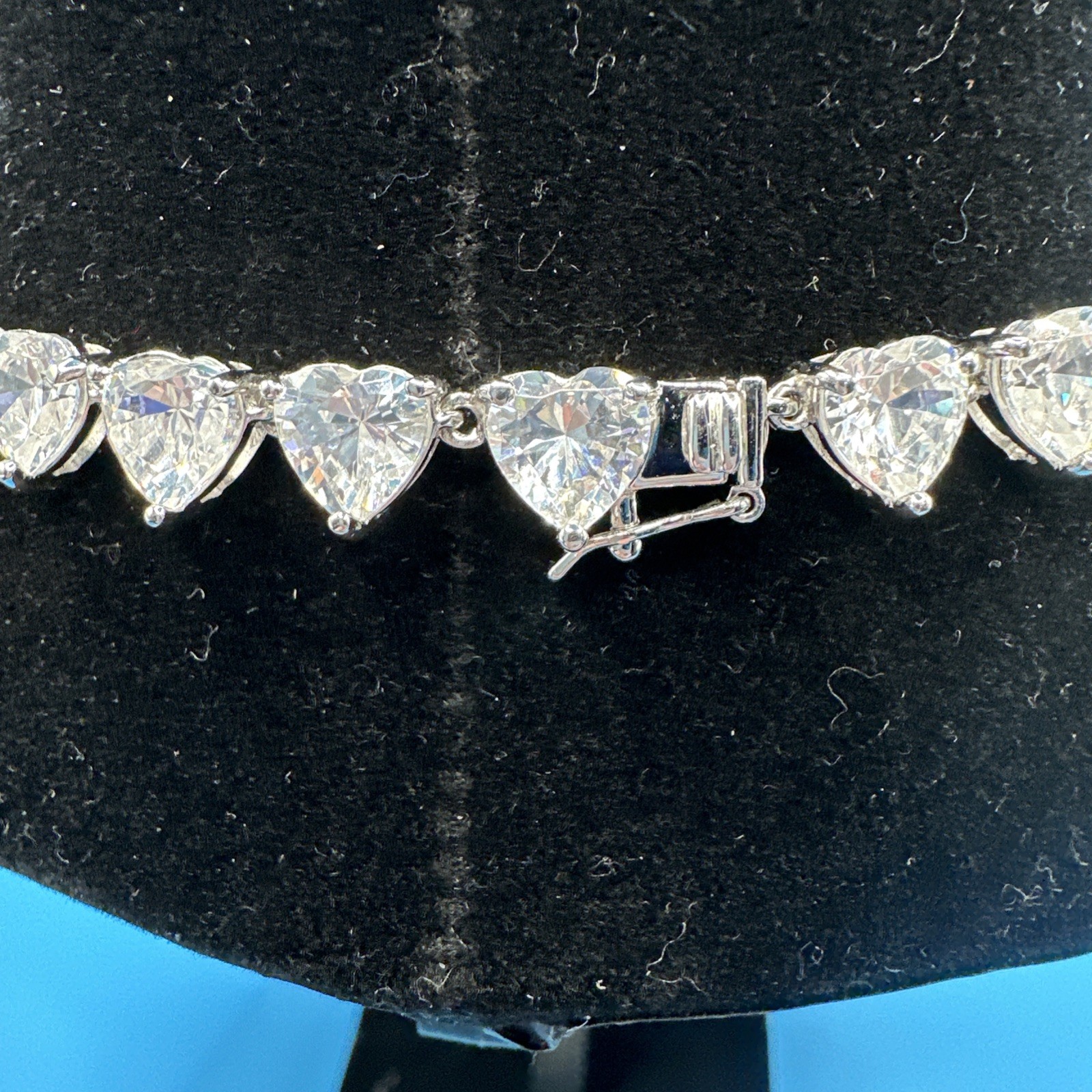 Ross Simons 925 Silver White/Colorless Heart Cut CZ Tennis Necklace 17″