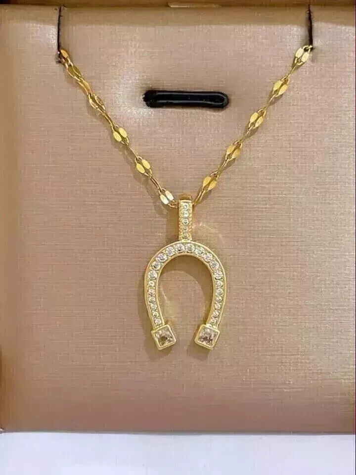Round Cut Simulated Diamond Stunning Horseshoe Pendant In 14K Yellow Gold Plated