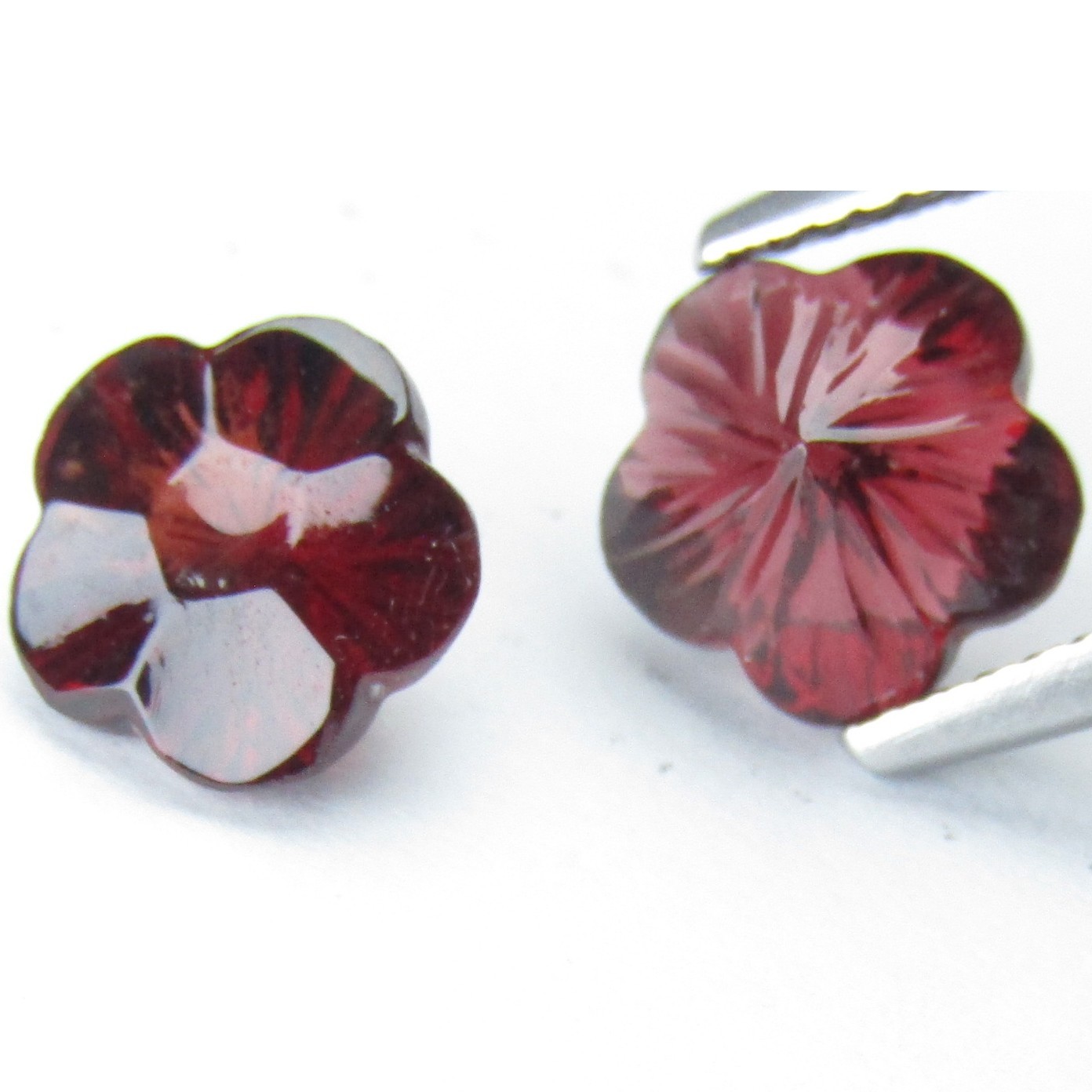 3.78Cts Nice Natural Almandine Garnet 7.8mm Flower Shape Carving Matching Pair