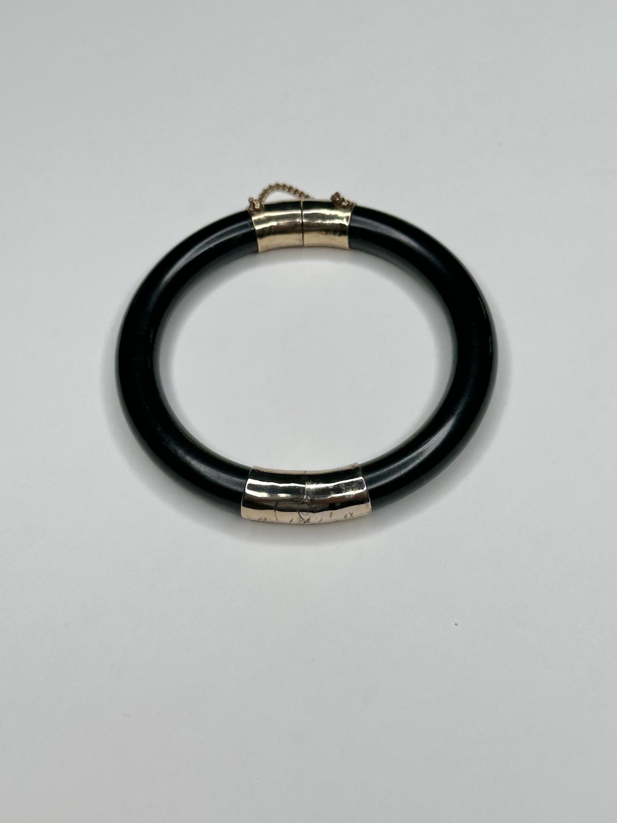 Vintage Black Jade or Onyx Hinged Gold Tone Bangle Bracelet w/ Push Lock /Chain