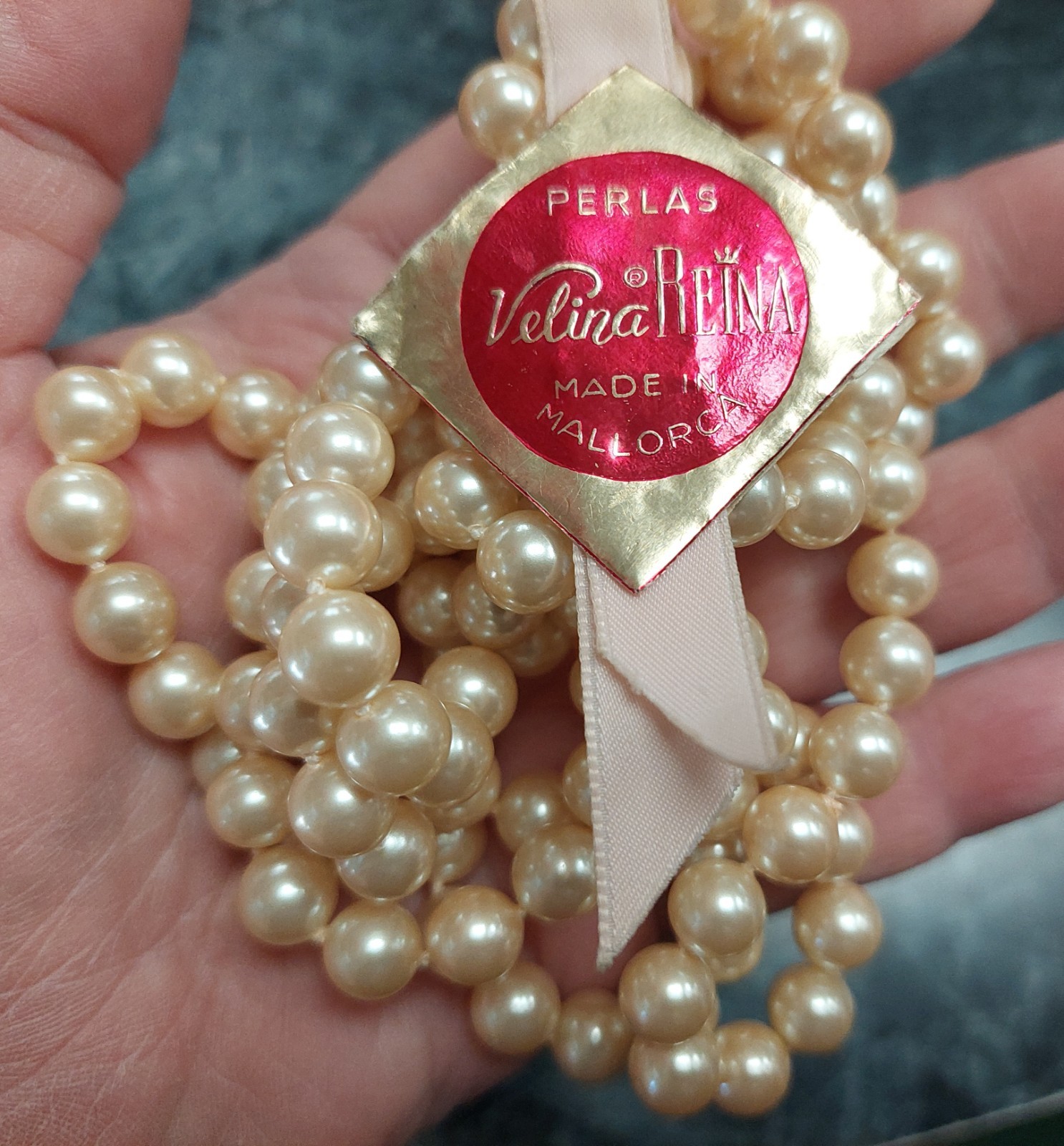 Stunning Vintage 8mm 46″ Perlas Velina Reina Mallorca Faux Pearls Opera Length