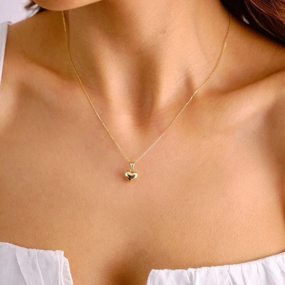 14K Yellow Gold Plated Charm Love Heart Pendant Necklace Yellow Gold Plated