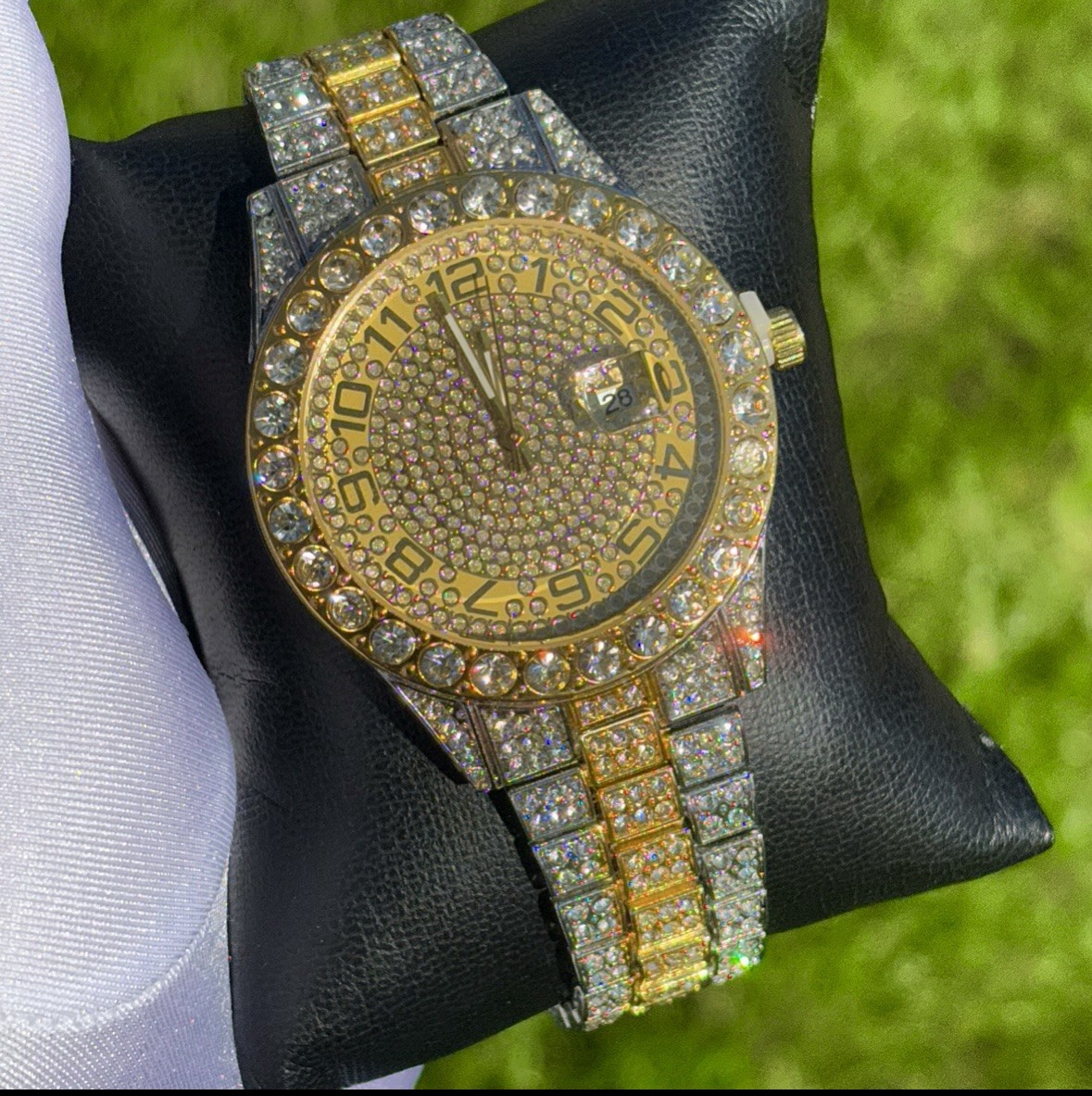 VVS Round Dial Iced Out Diamond Watch Hip Hop Watch Two-Tone Gold Silver Color