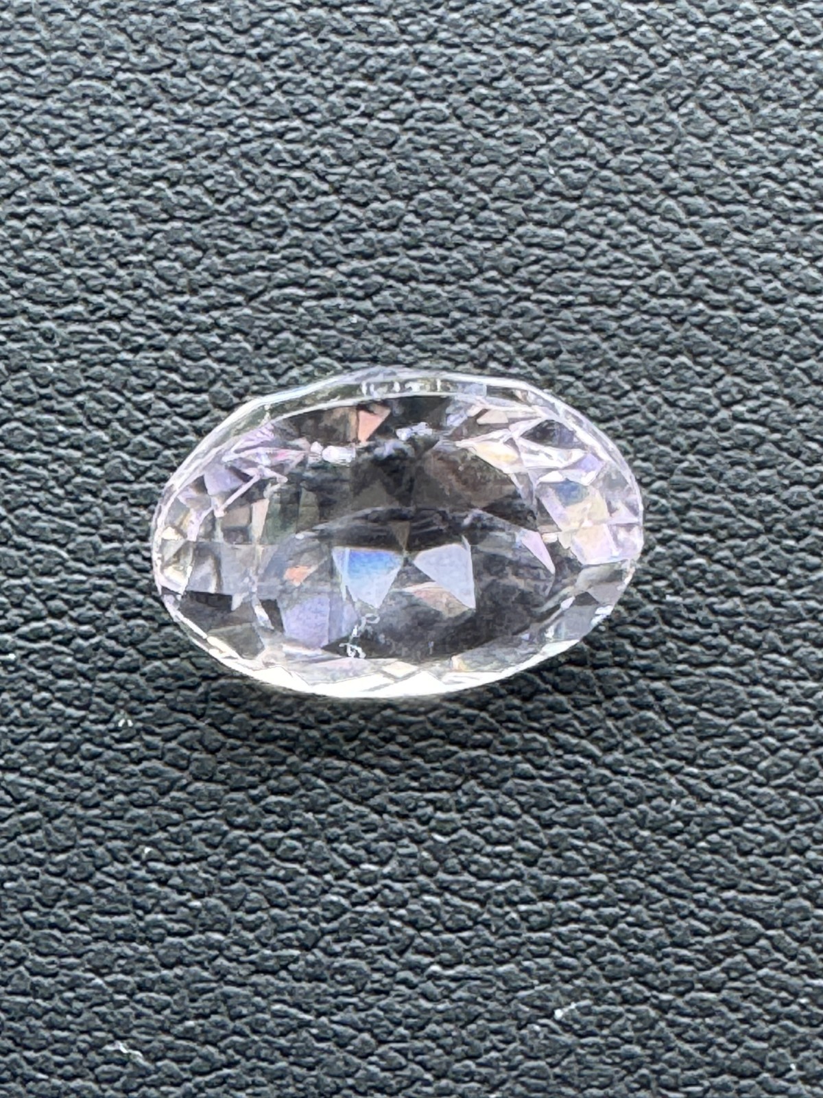 Lavender Pink KUNZITE, 12.7 x 10.8 mm Oval. 6.48 Carats. Clean