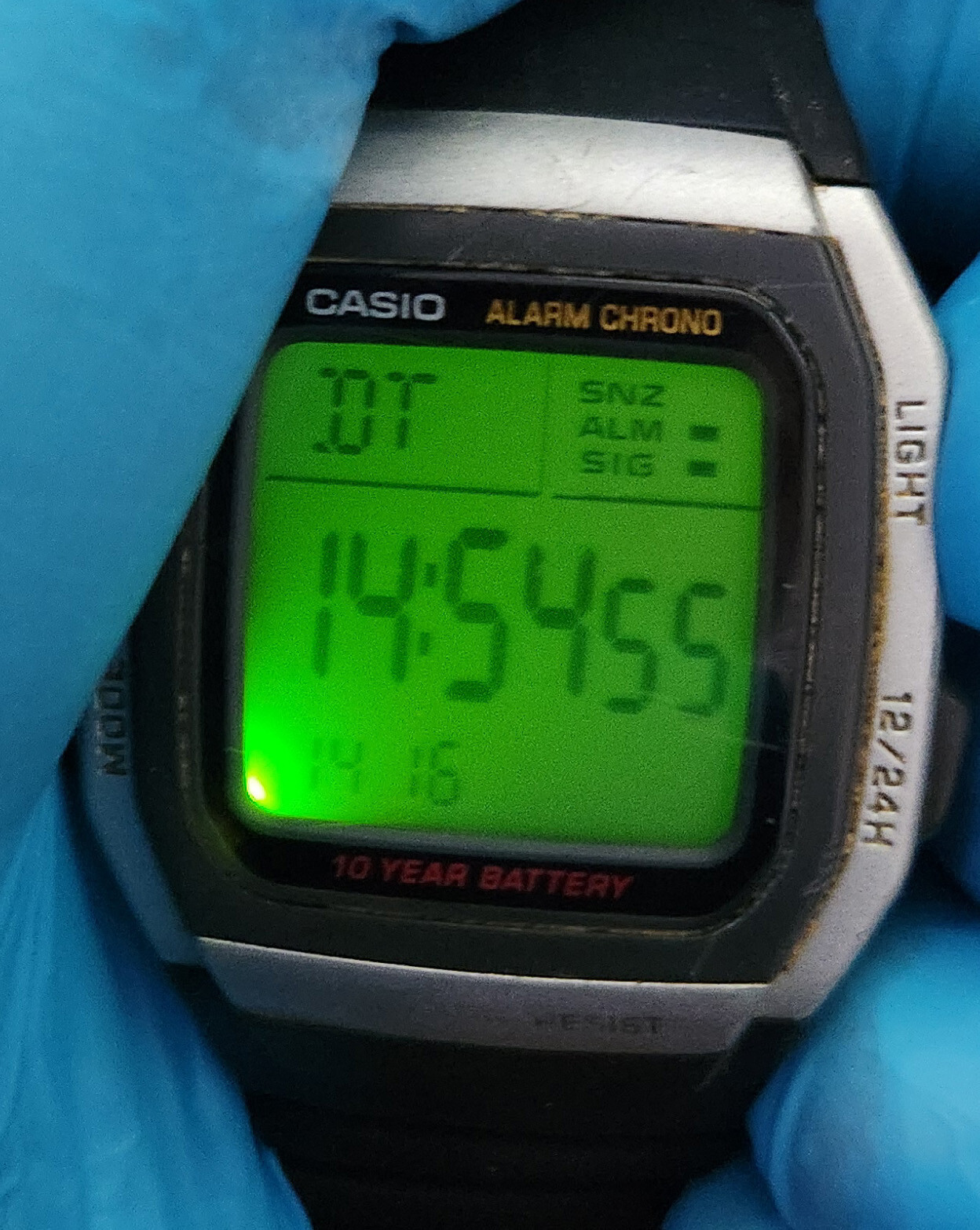Casio Vintage Men’s Watch Digital Day Date Backlight W-96H 36mm #A044