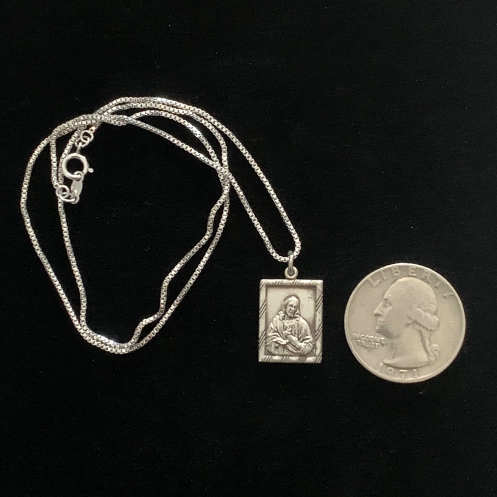Vintage Sterling Silver Medal Pendant Necklace Sacred Heart Jesus Mary Pillar 6