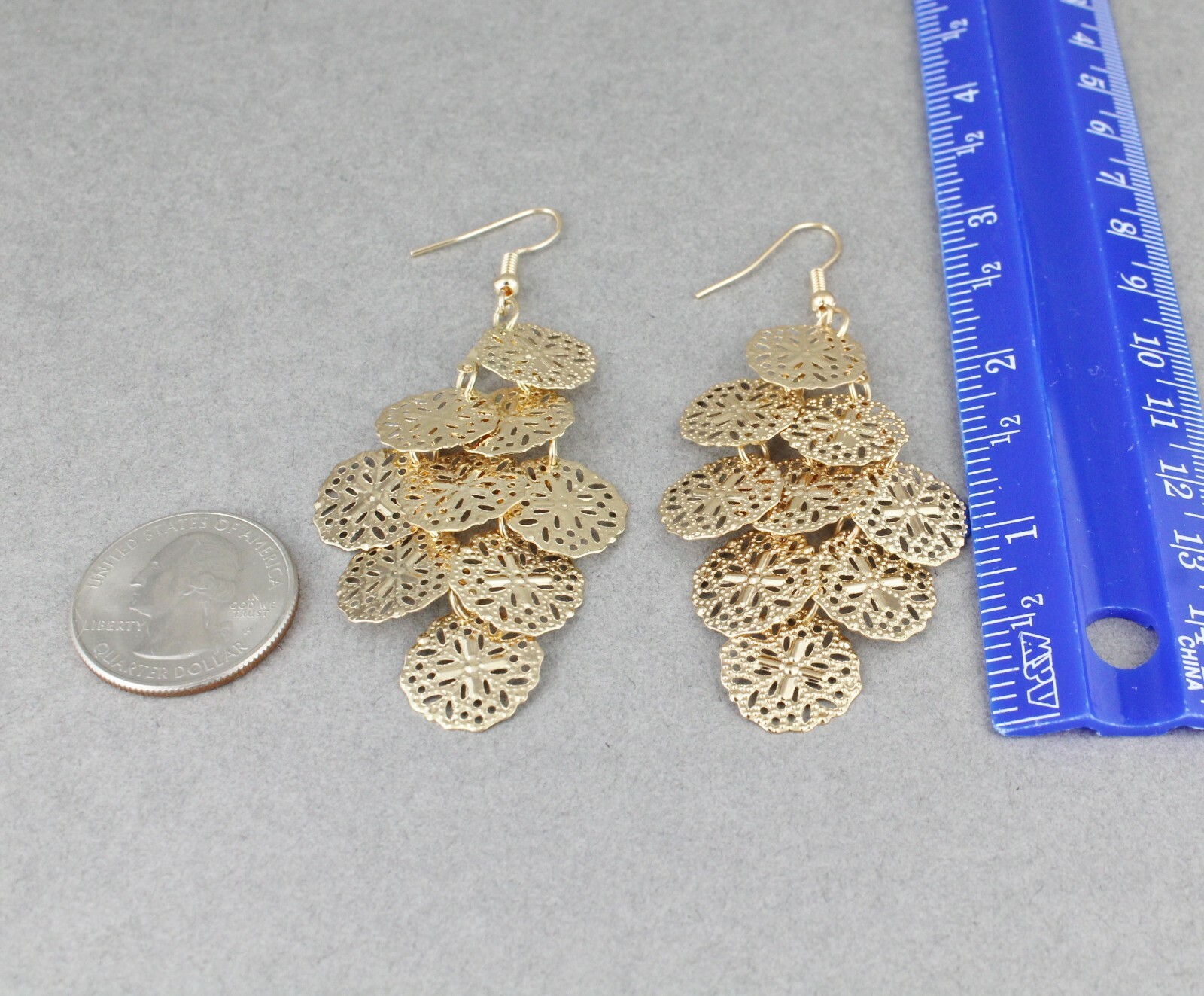 Gold chandelier earrings filigree dangle pendant wiggly 3″ long lightweight