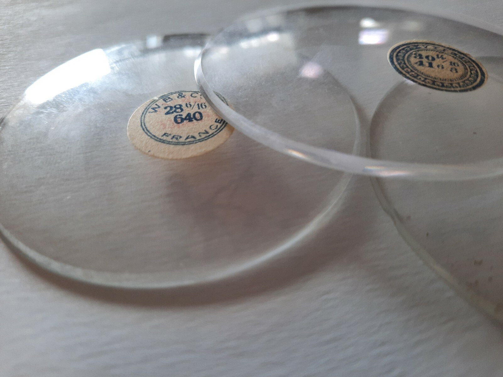 CLOCK / GAUGE / INSTRUMENT-EXTRA LARGE DOMED GLASS CRYSTALS 50.0 to 70.9mm) NOS