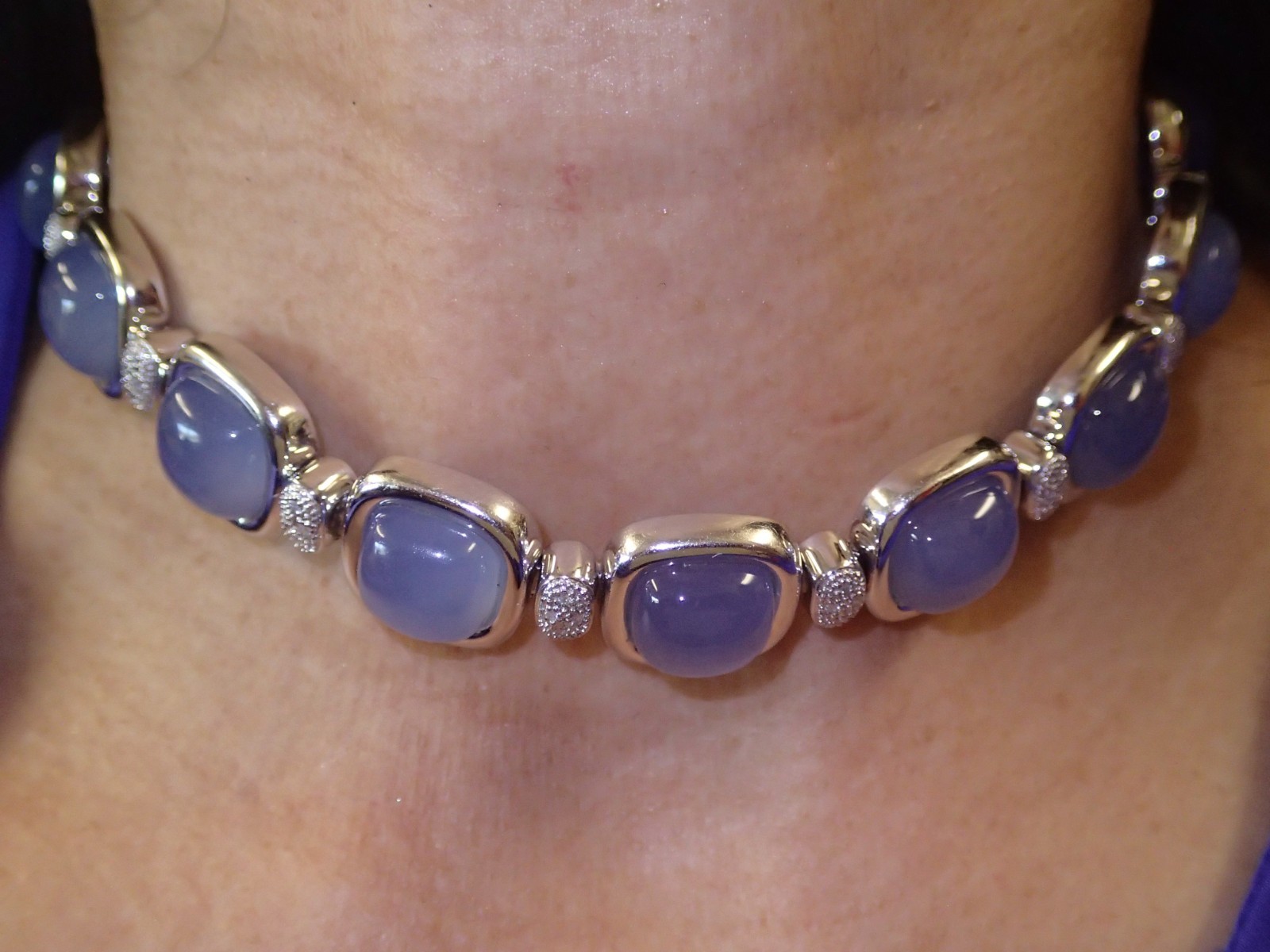 18k white gold ~60TCW diamond chalcedony w/pearls choker 15″ adjustable 52.8g