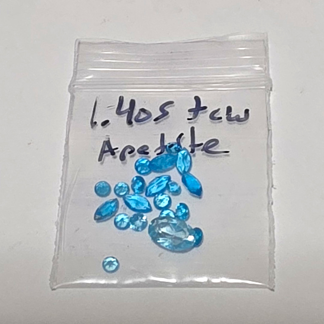 1.405tcw Apatite