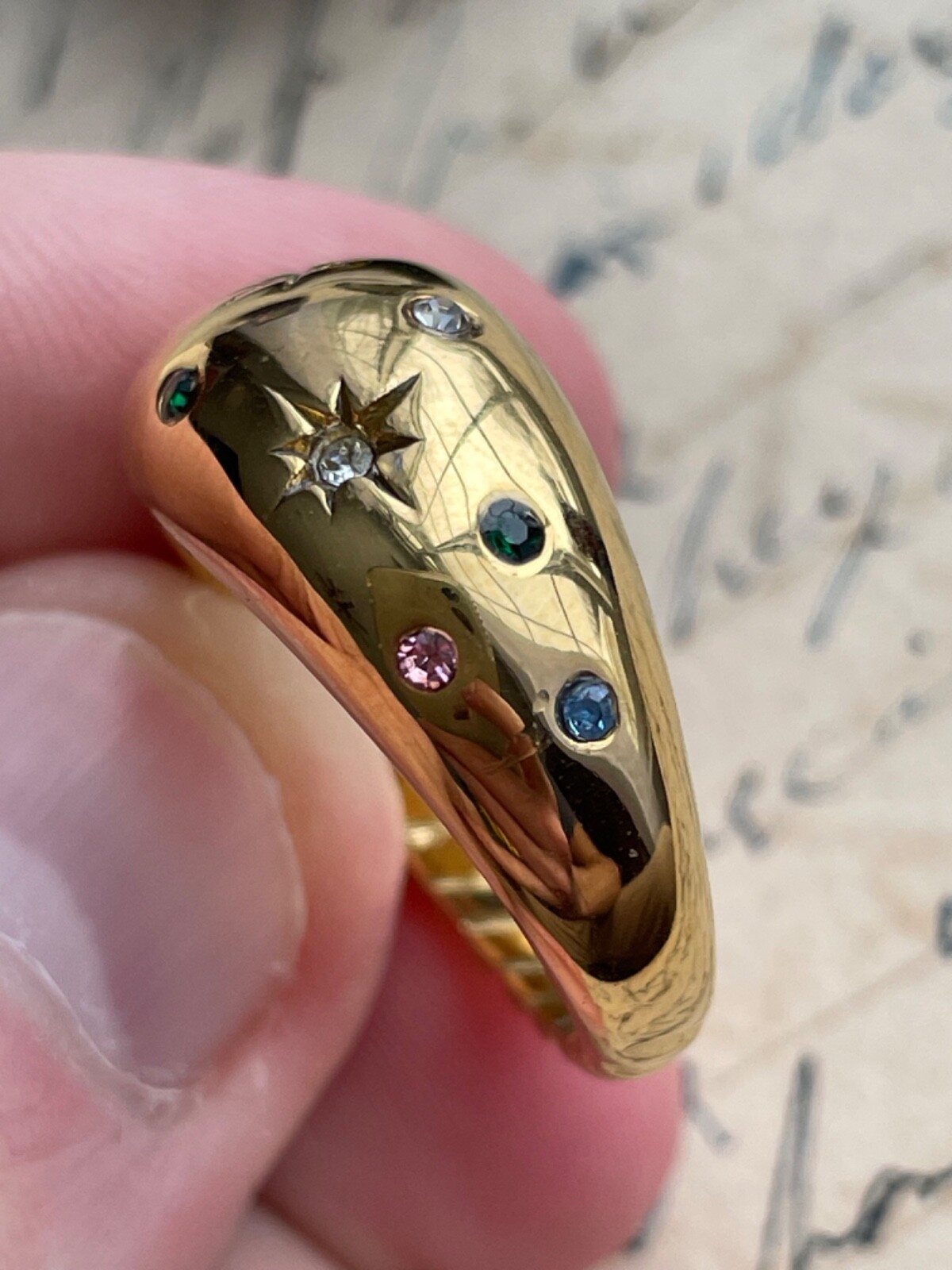 Beautiful Vintage Estate Styled Starburst Ring Beautiful Stones! WOW! Sz 7!!!