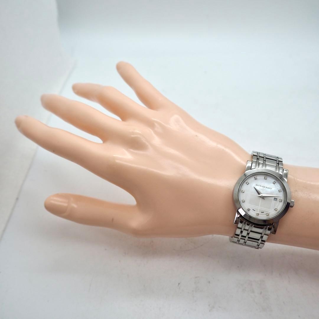 Burberry BU1370 Ladies Watch White Shell Dial Quartz Japan Box 0714634