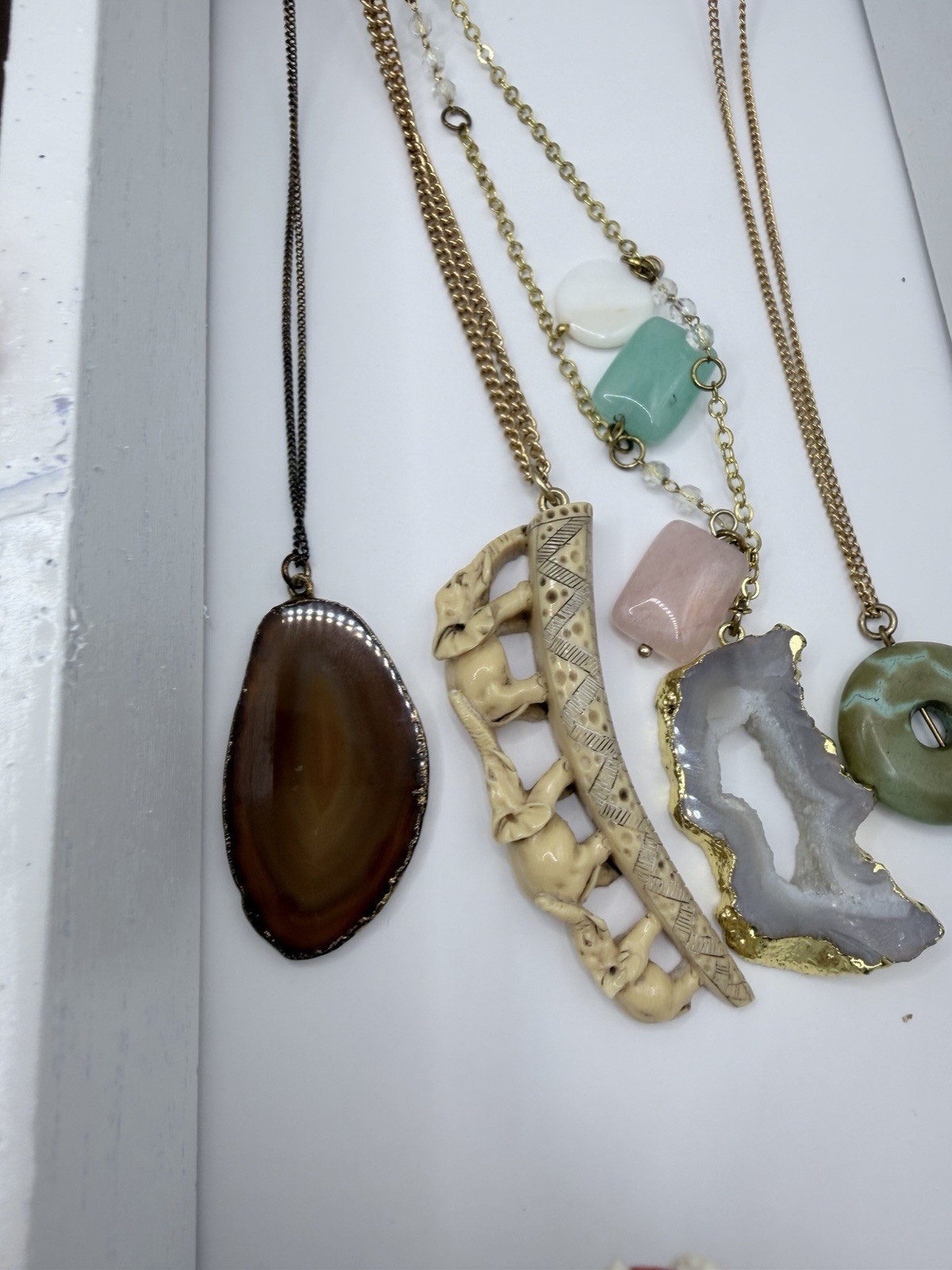 Vintage Natural Gemstone And Shell Lot Of 31 Pieces- Pearl, Shell, And More