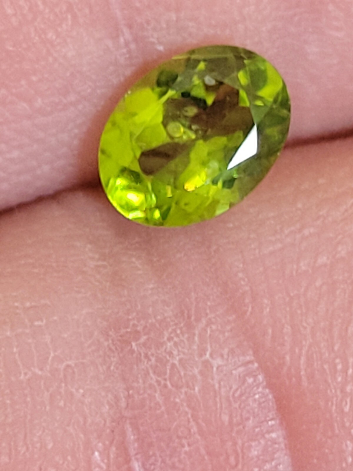 GLI Certified 1.45Ct Natural Peridot Olive Green Pakistan Unheated Oval Gemstone