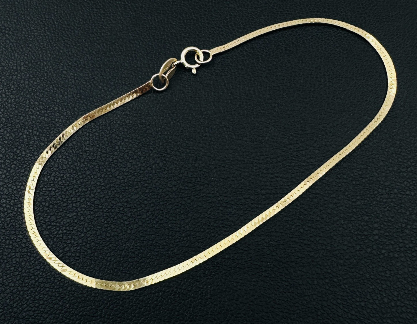 Solid 14K Yellow Gold Thin Herringbone Link Chain Bracelet, 1.3mm, 7″, 1g