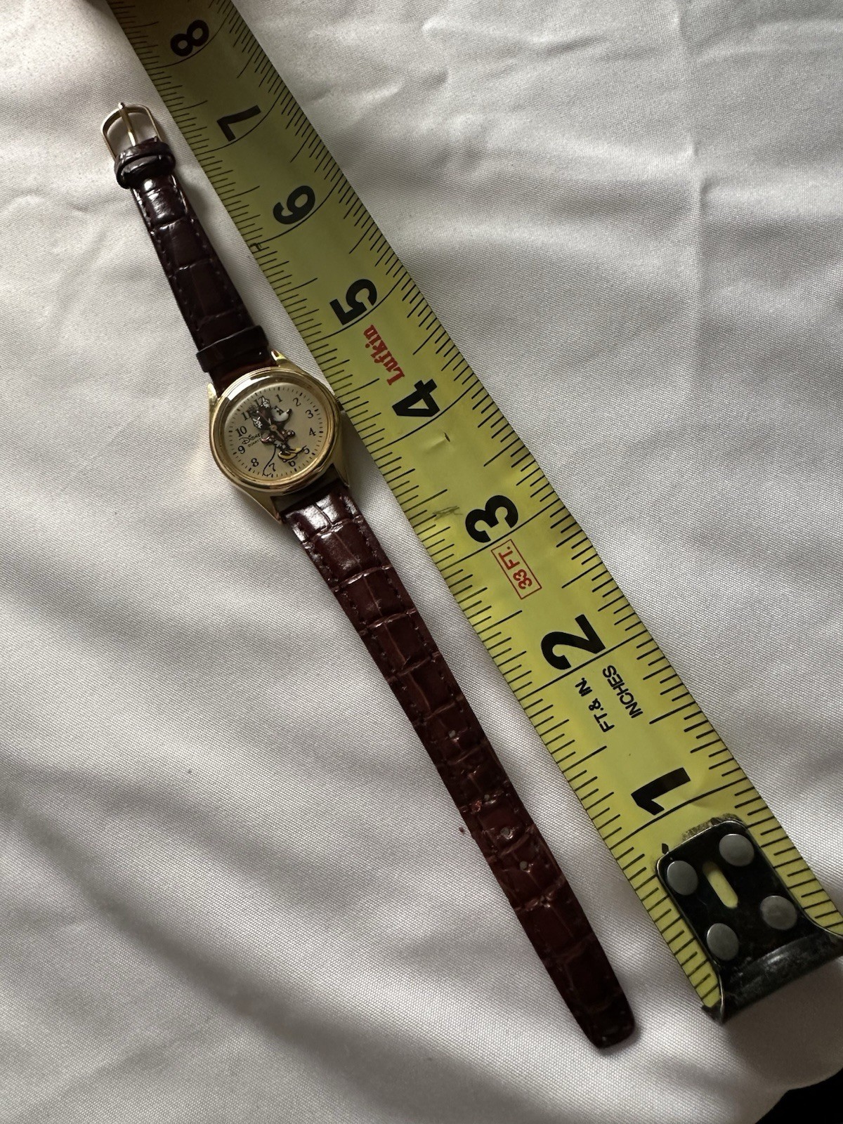 Vintage Disney Mickey Mouse Analog Watch Gold Tone Case Brown Leather Strap