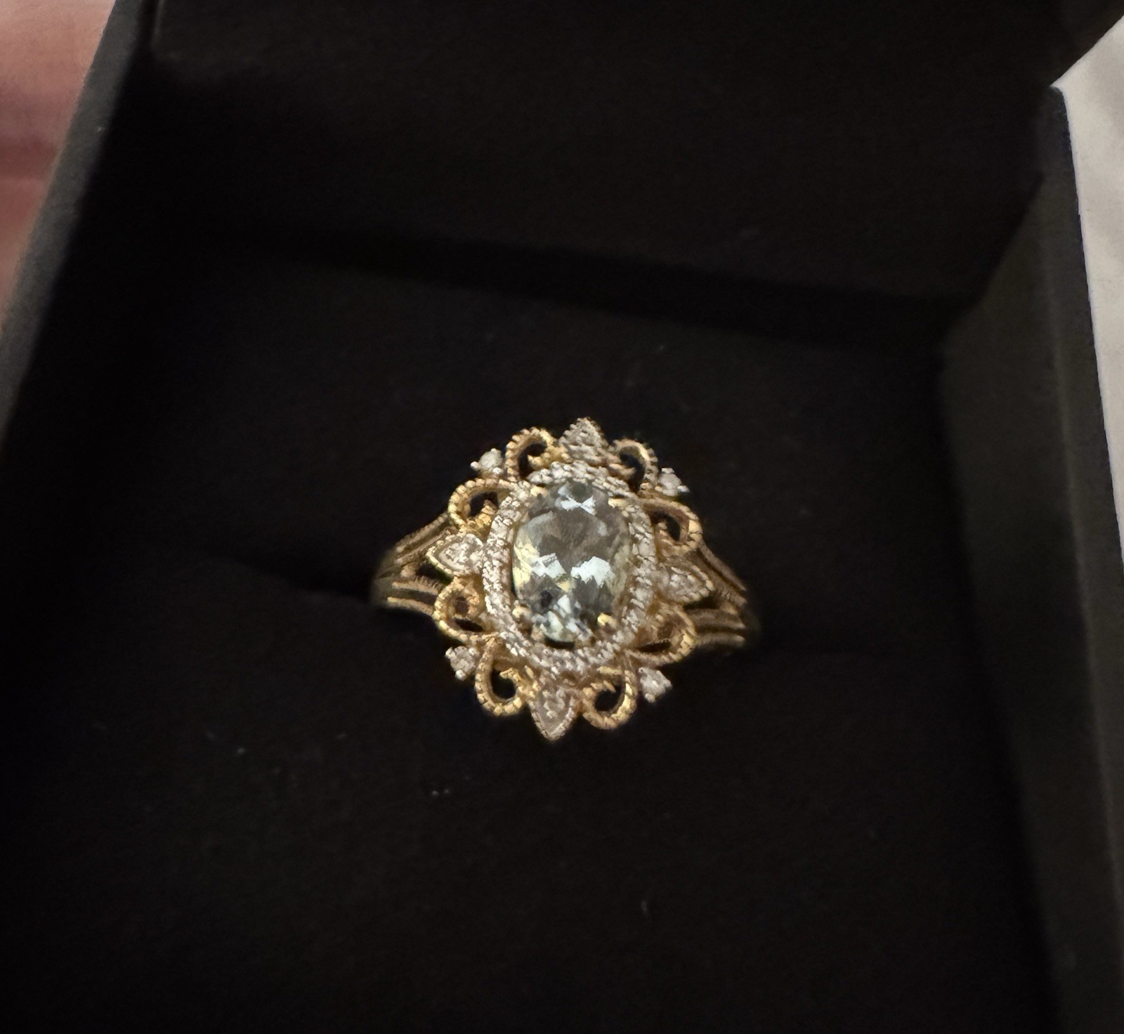 Solid 10K 10Kt Yellow Gold Natural Oval Aquamarine Diamond Women’s Ring Size 8.5