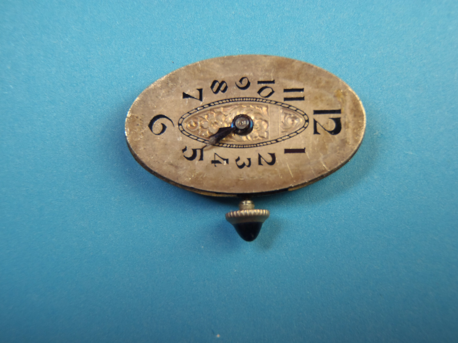 Antique 10 Co Watch Co Movement 15 Jewel Swiss 2 Adj 24 LP 25mm x 15mm For Parts