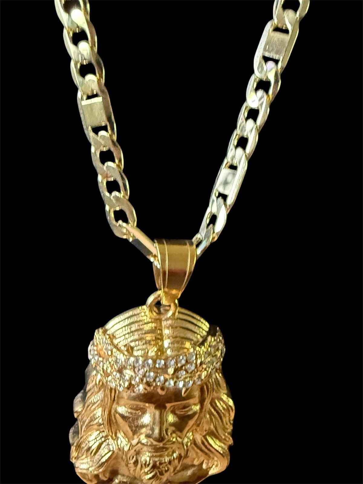 Gold Figaro Chain none tarnish Jesus Head Pendant White CZ Lobster