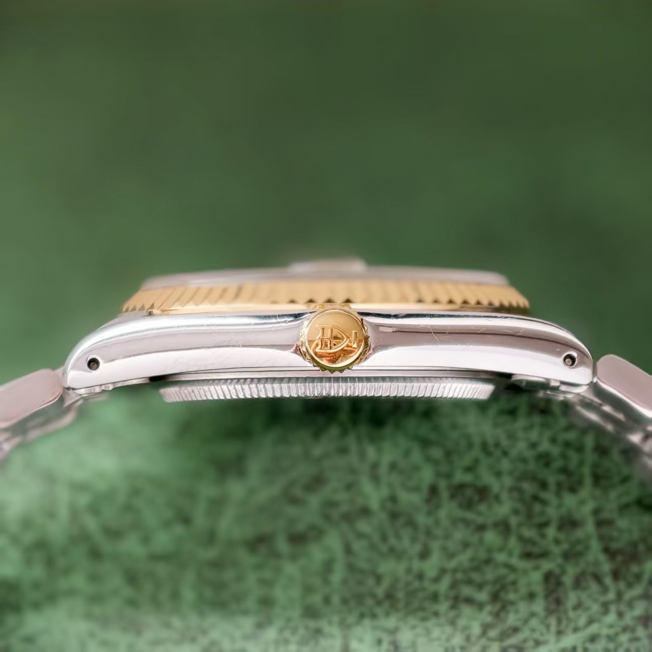 Tudor Champagne Dial Prince Date 74033 Men’sWatch Automatic 34mm Champagne Scale