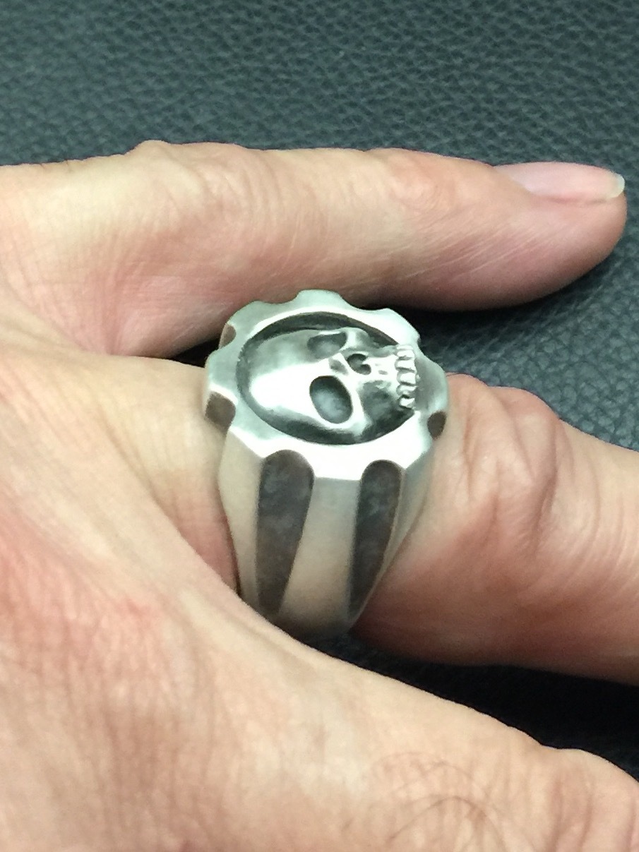 MJG STERLING SILVER .357/8 shot SKULL RING. WARHAMMER. GEARS OF WAR. 27 Gr.