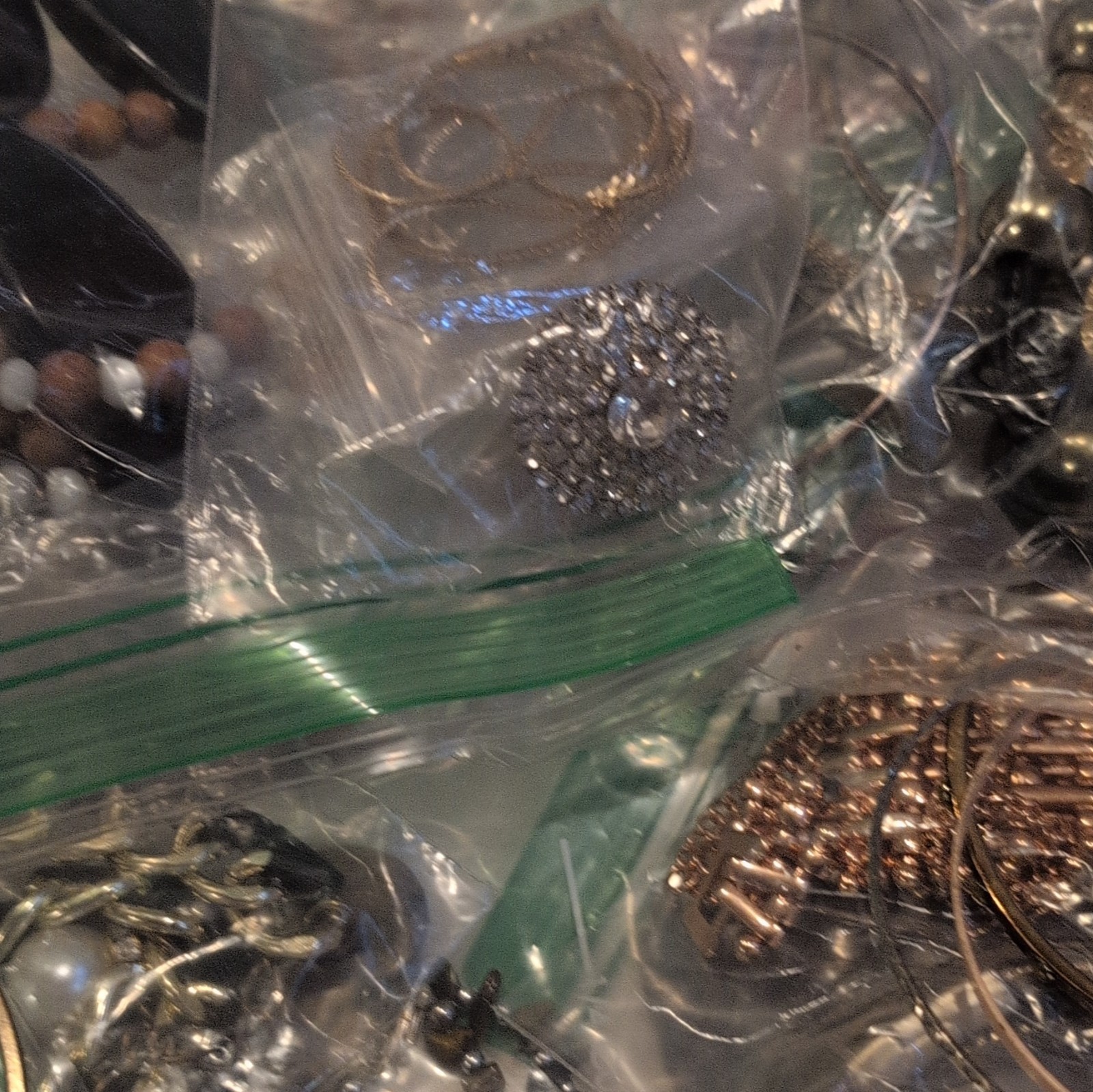 Fashion Jewelry Mixed Lot 4 Lbs Pieces Bracelets Bangles Necklaces Earrings