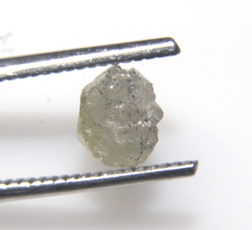 1.01CTS/1 PIECE NATURAL REAL RAW UNCUT GREY FLAT ROUGH DIAMOND 6.90×5.85×3.05 MM