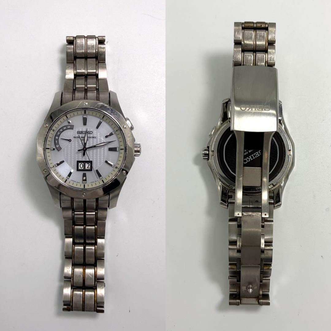 Seiko Brightz 8B43-0AA0 Big Date Solar Wristwatch White Dial Silver