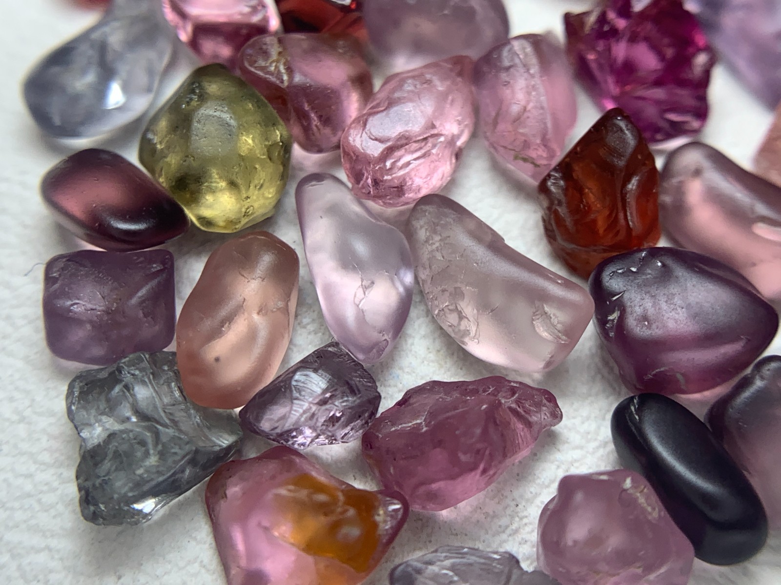 31 Carat Spinel Multi colour Rough Amazing Facet Grade Gorgeous Lot @burma