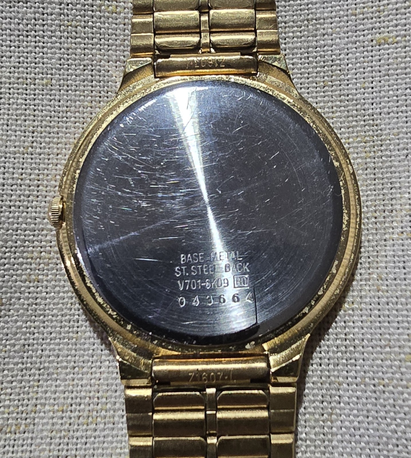 1995 Seiko Quartz Dress Watch V701-6J60 Gold Bead Bracelet, Excellent Condition!