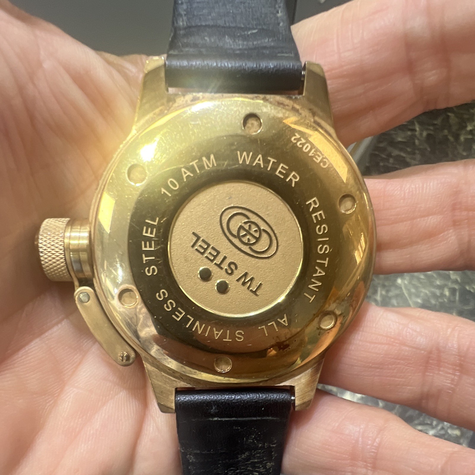 TW STEEL STAINLESS STEEL ROSE GOLD Ceo Canteen CE1021 Men’s Watch