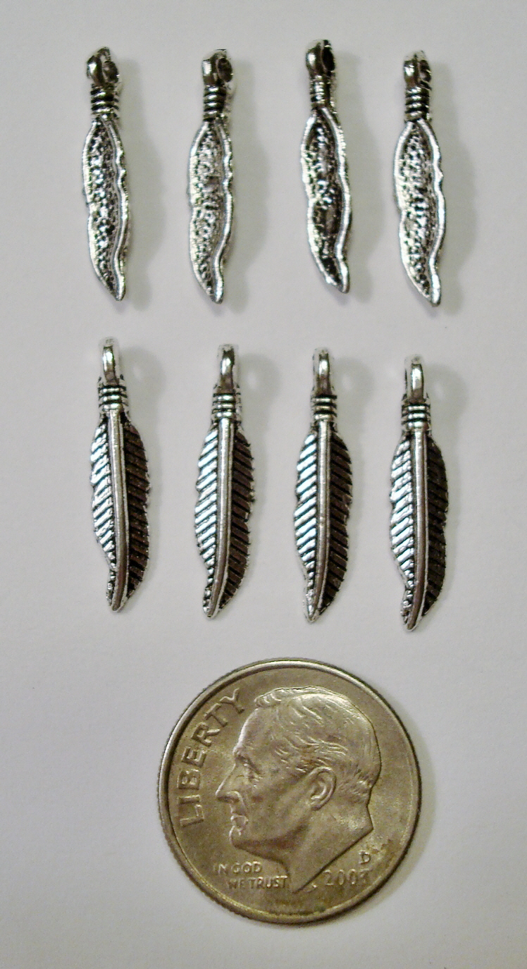 8 Feather dangle jewelry bead charms antique silver plated zinc findings CFP016
