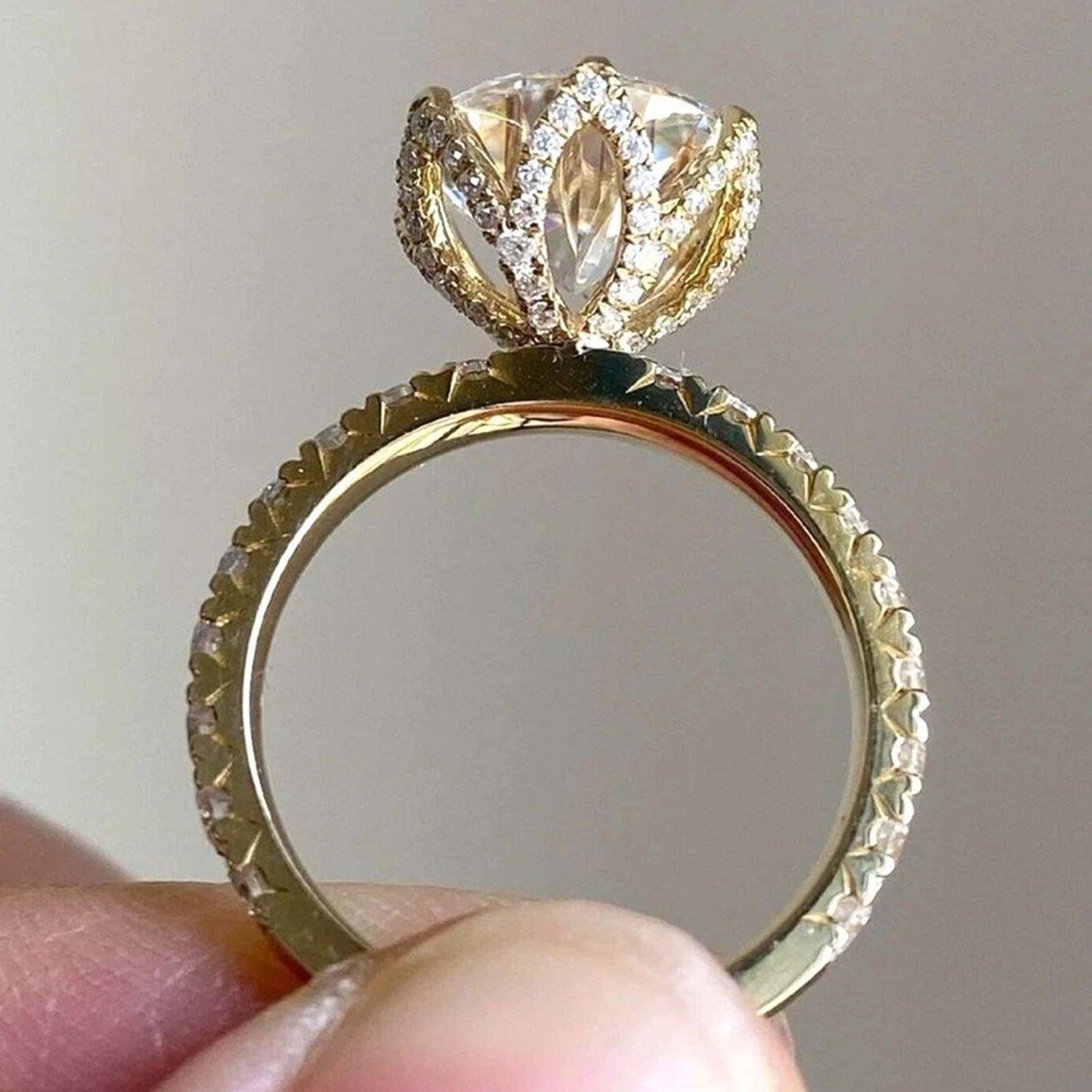 4.20Cts.100% Certified White Diamond Ring In Yellow Gold Finish – Tariffs