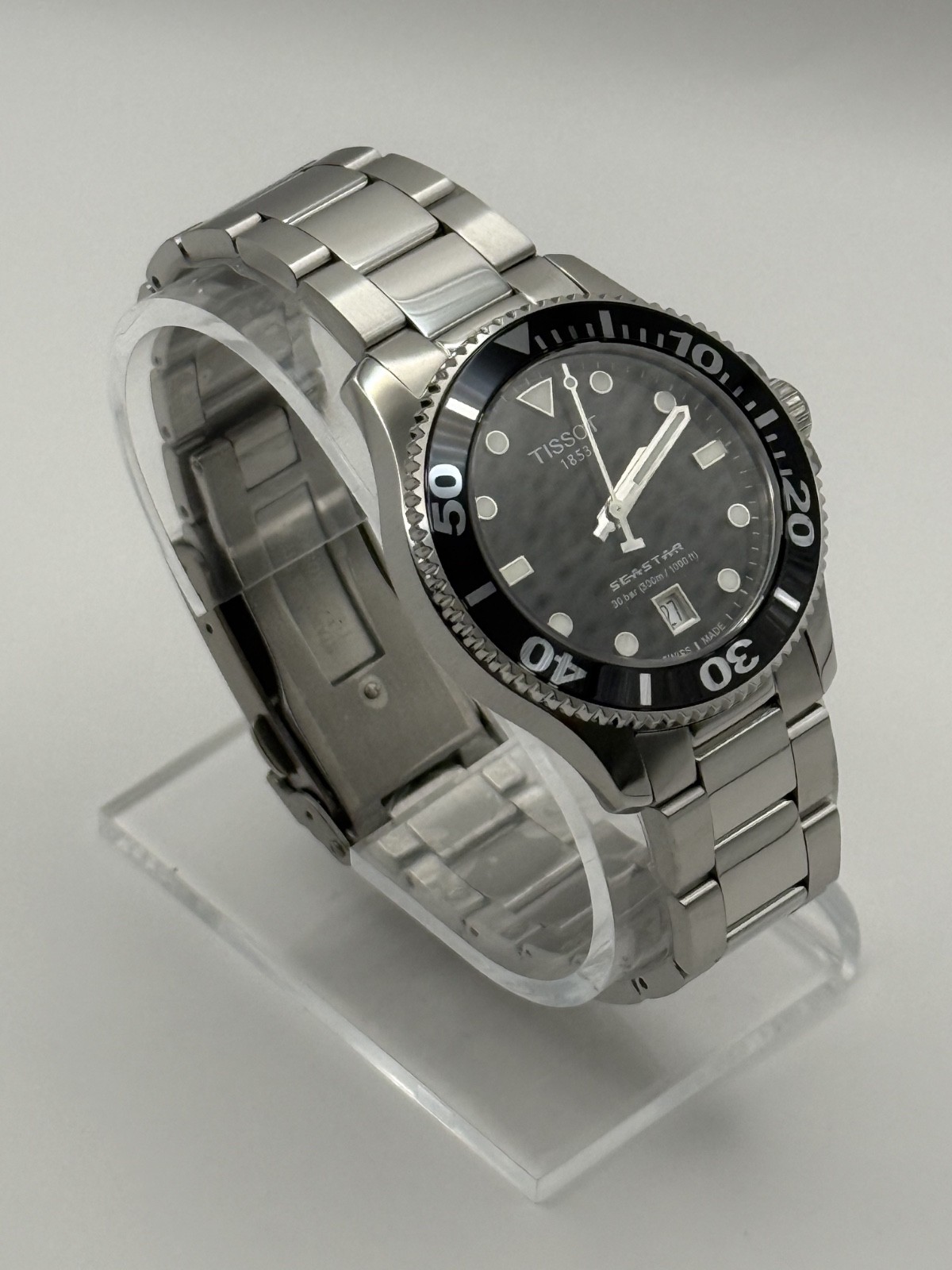 Tissot Seastar 1000 Black Unisex Adults Watch – T120.210.11.051.00