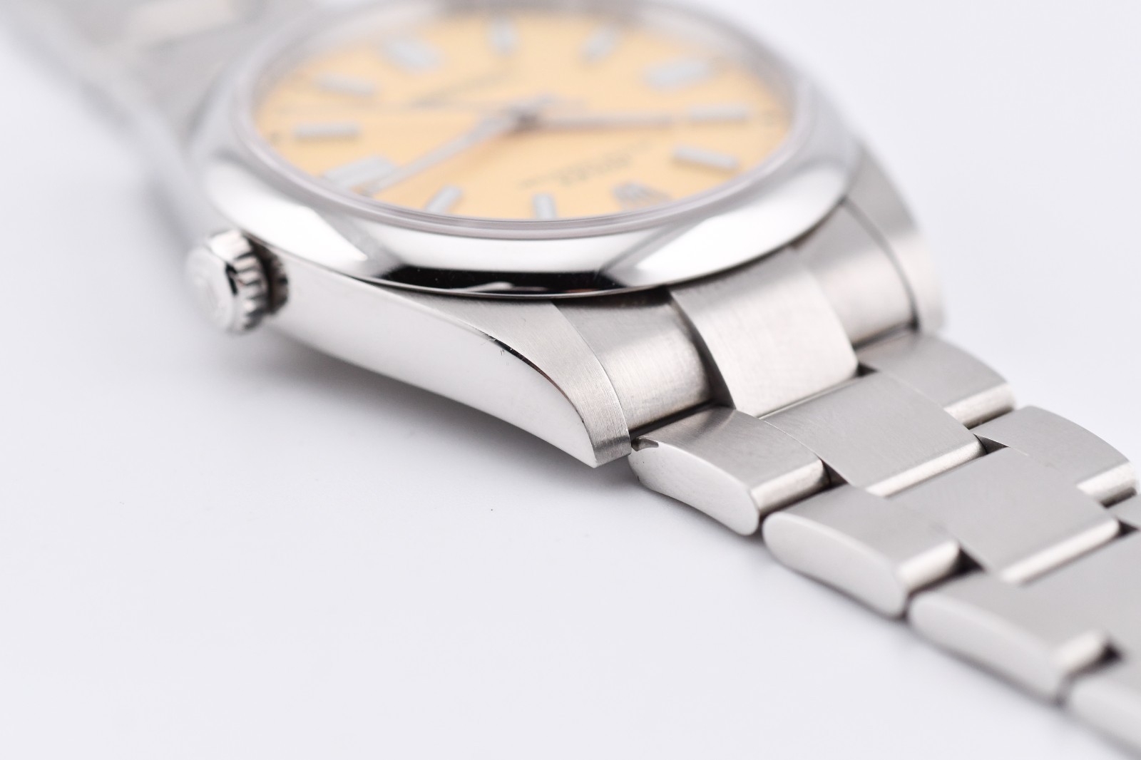 Rolex Oyster Perpetual 41mm Ref. 124300 Custom Beige Dial Box and Paper